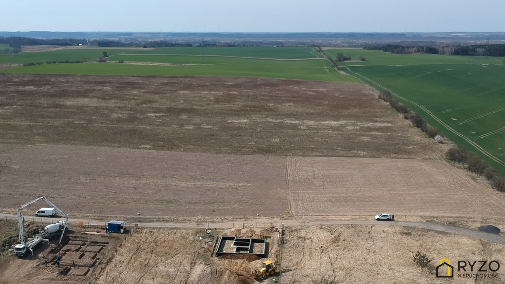 Działka usługowo-mieszkalna. 6 km od A6. (17)