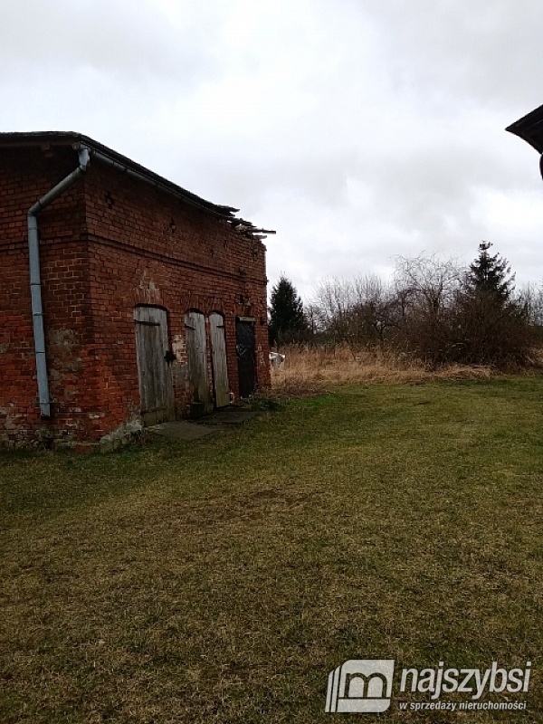 CHOSZCZNO - mieszkanie do remontu
 (9)