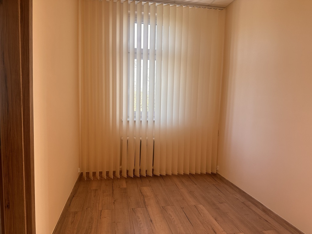 Do wynajęcia 50m2. Pomorzany, biuro (2)