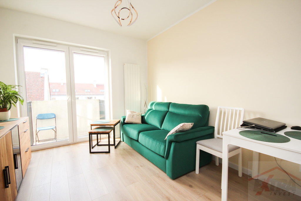 Nowy apartament z 2022r z balkonem (1)