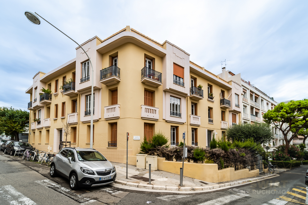 Wyjątkowy apartament 3pok. 57,76m2, Nicea, Francja (24)