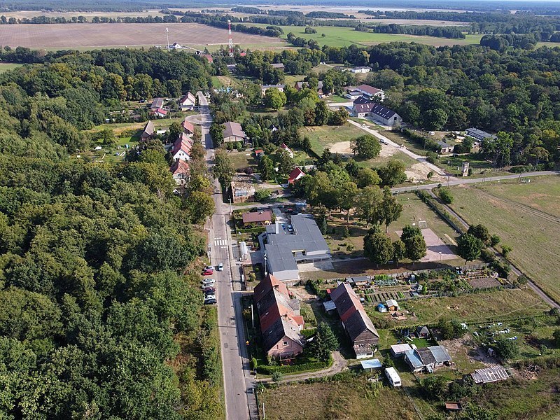 Budowlana, 2,041 m2, Rzędziny  (1)