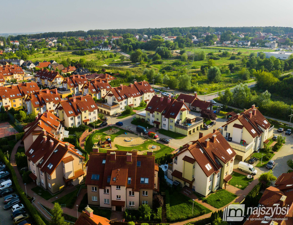 Mieszkanie, 4 pok., 65 m2, Bezrzecze  (1)