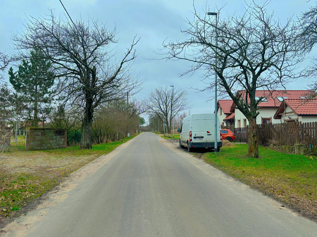 Działka do szybkiej zabudowy z pełnym uzbrojeniem (3)