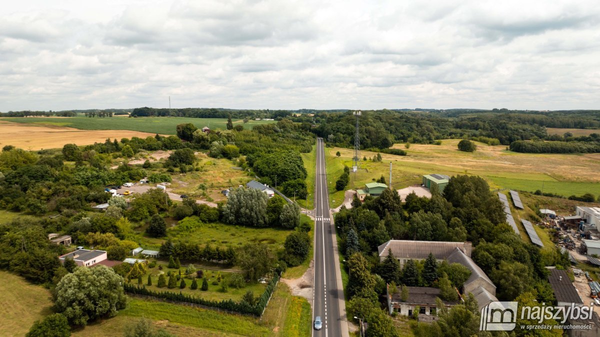 Recz - przestronne mieszkanie w centrum (14)