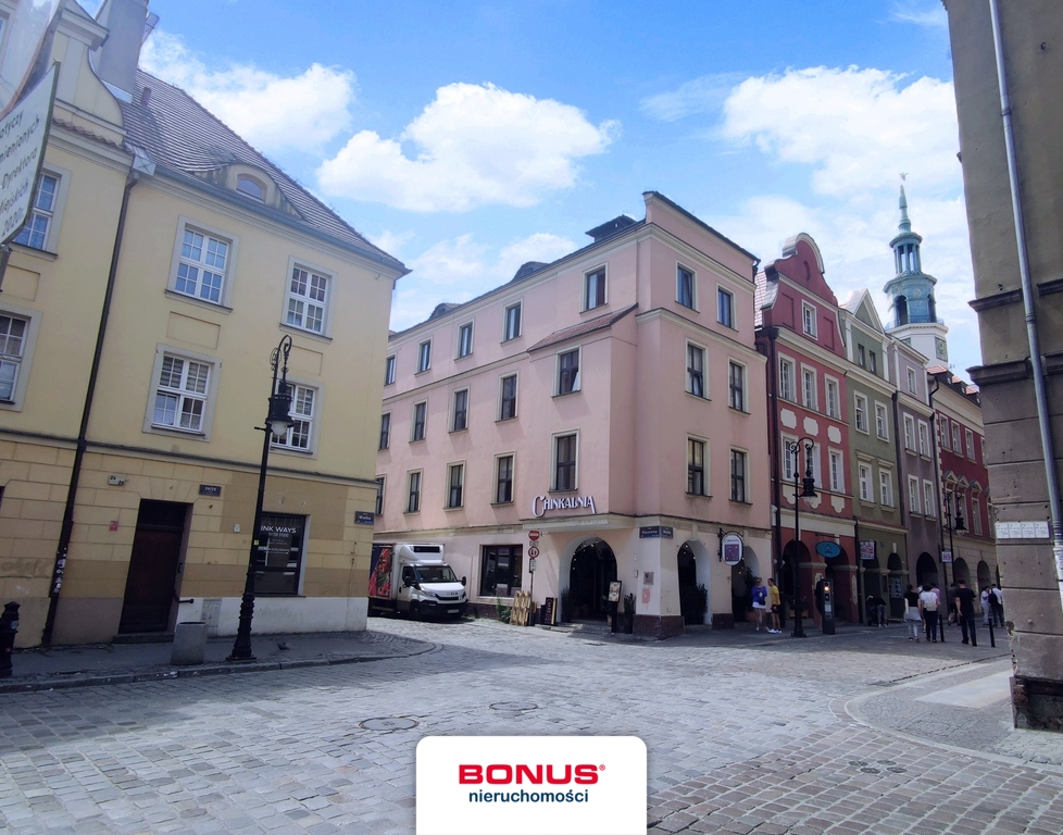 Stary Rynek - narożnik Wielkiej i Klasztornej (2)