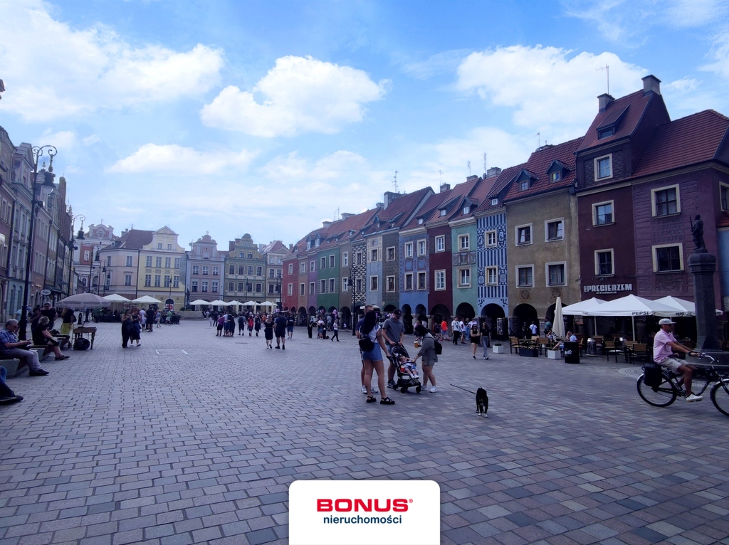 Stary Rynek - narożnik Wielkiej i Klasztornej (17)