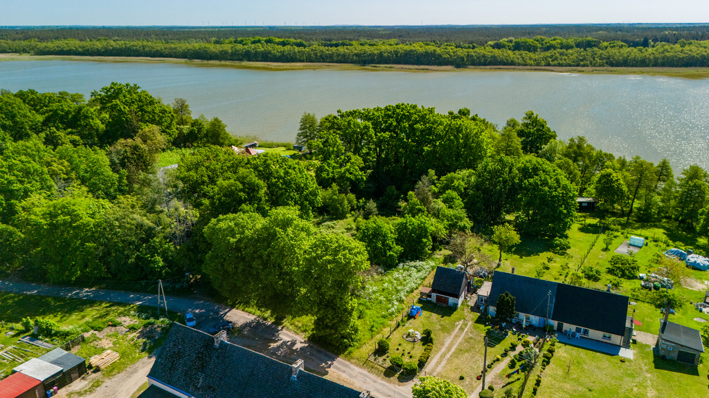 Piaski Wielkie, działka budowlana nad jeziorem (7)