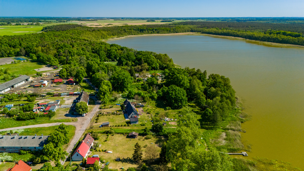 Piaski Wielkie, działka budowlana nad jeziorem (8)