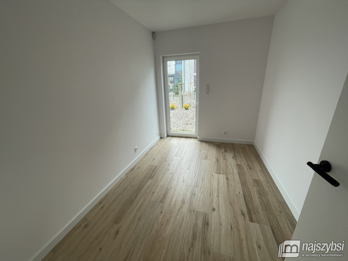 Dziwnów - apartament z widokiem na morze  (4)