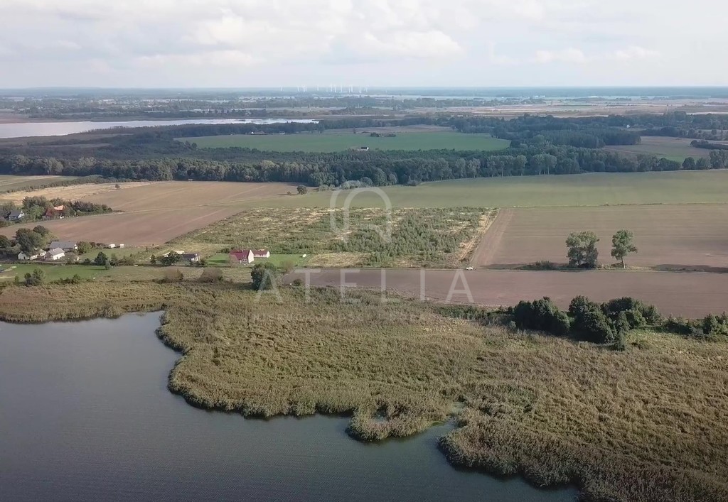 Malownicze działki nad Zalewem Kamieńskim. (2)