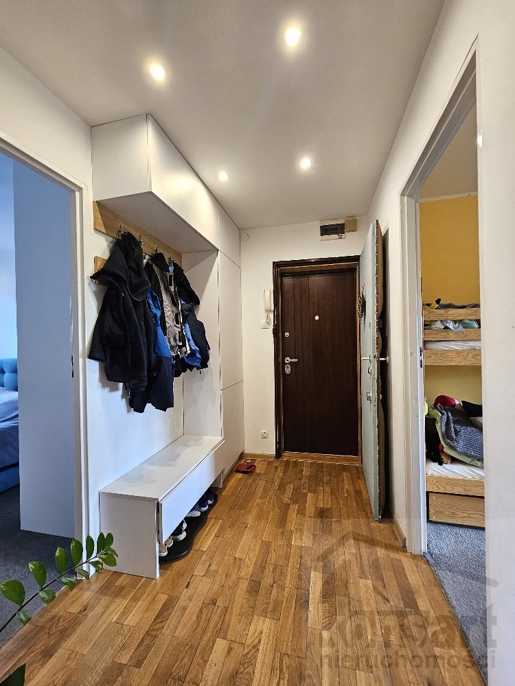 3 pokojowe mieszkanie z garażem (13)