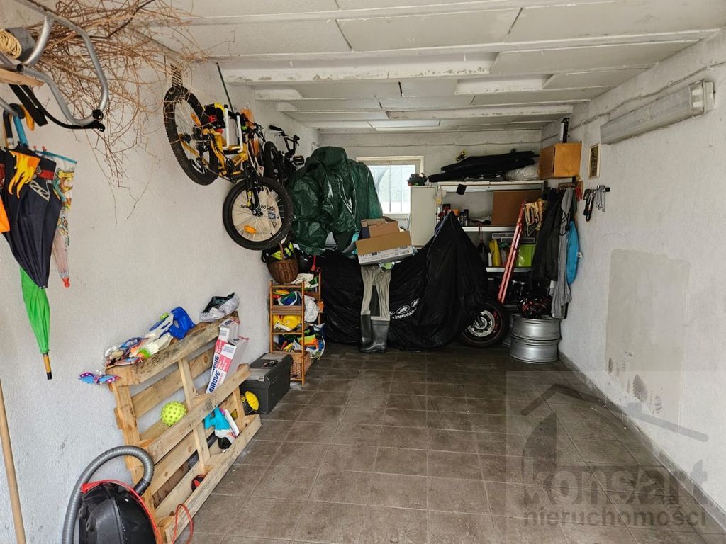 3 pokojowe mieszkanie z garażem (26)