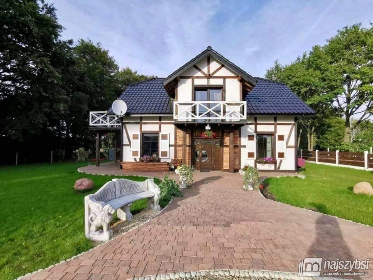 Dom, 176 m2, Choszczno  (1)