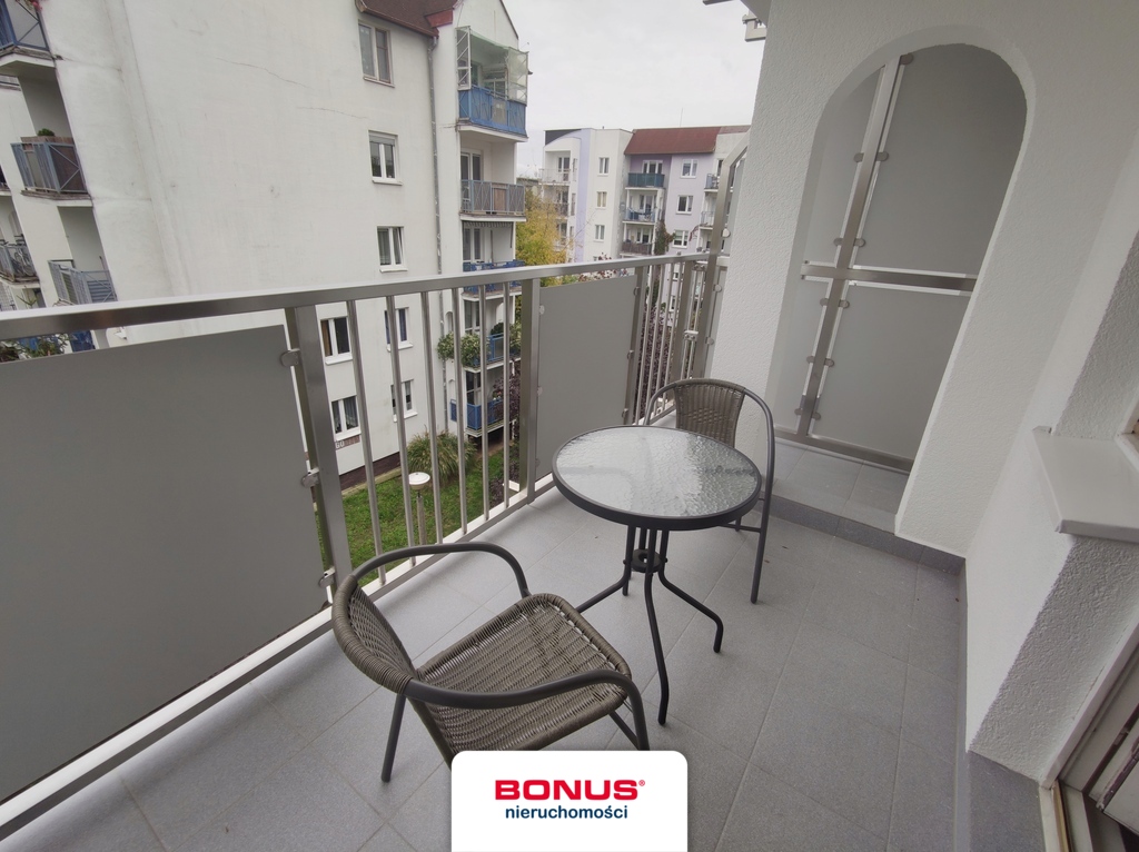 Umeblowane - Duży balkon i piwnica - blisko PST (16)