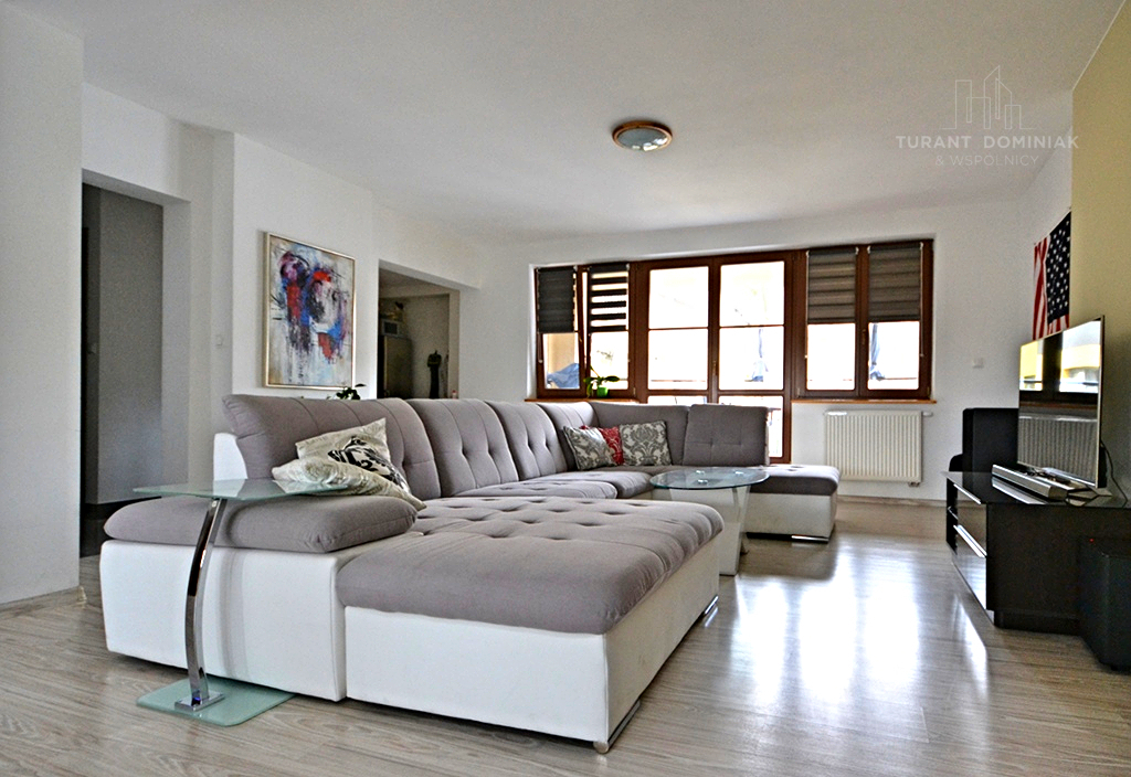 Klimatyzowany apartament z balkonem na Podzamczu (1)