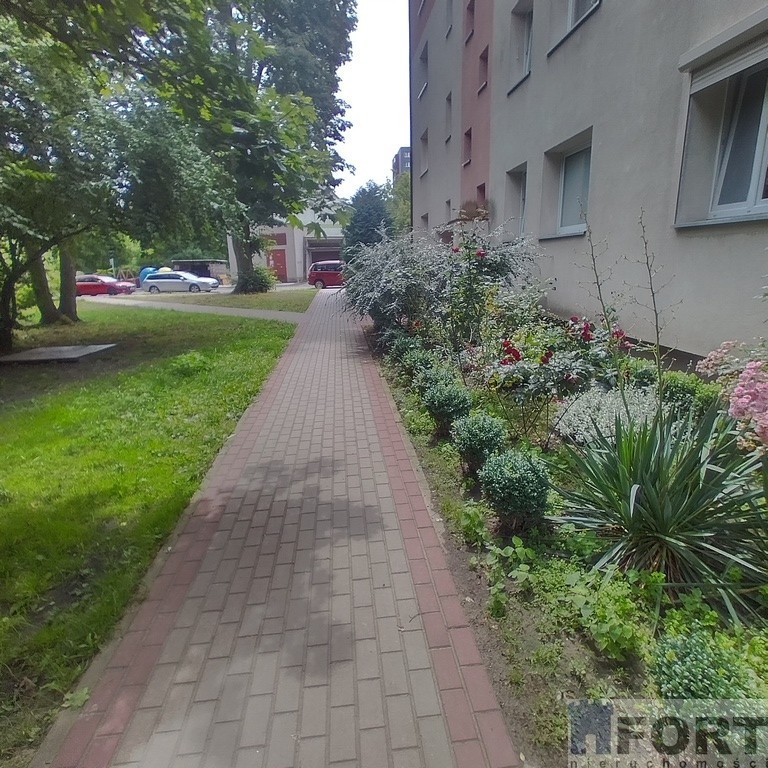 * 3 pokoje*  50m2* balkon Świerczewo (7)