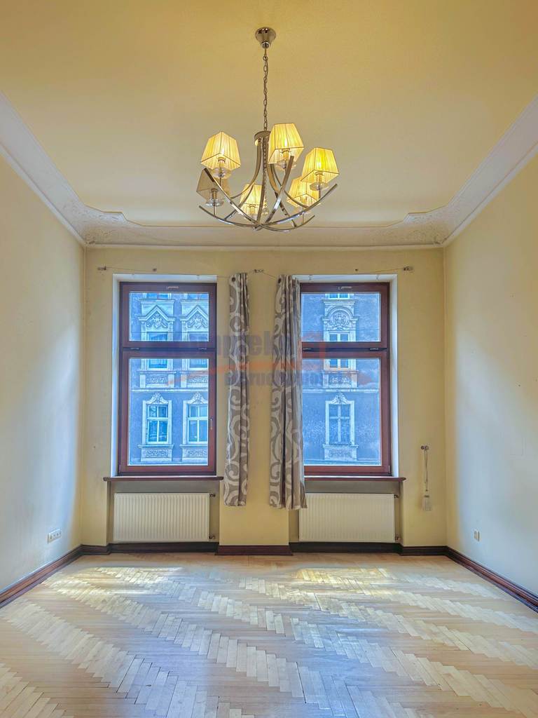 Apartament do wynajęcia w Centrum (2)