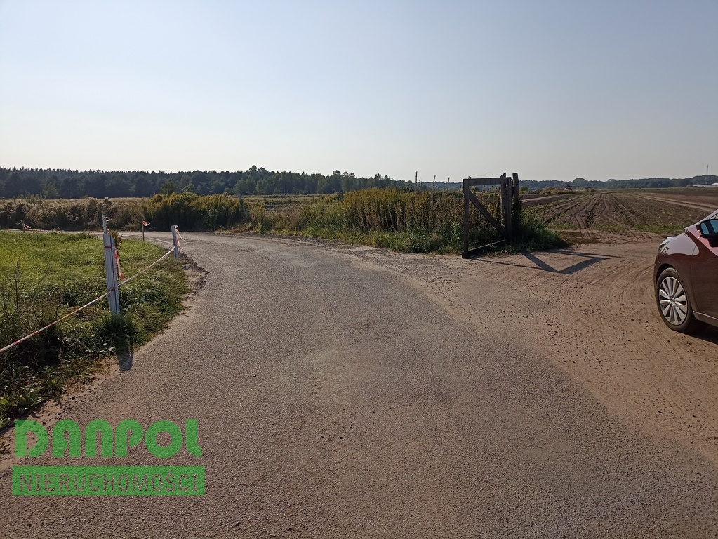 Sławociesze, działka pod zabudowę mieszkaniową. (2)