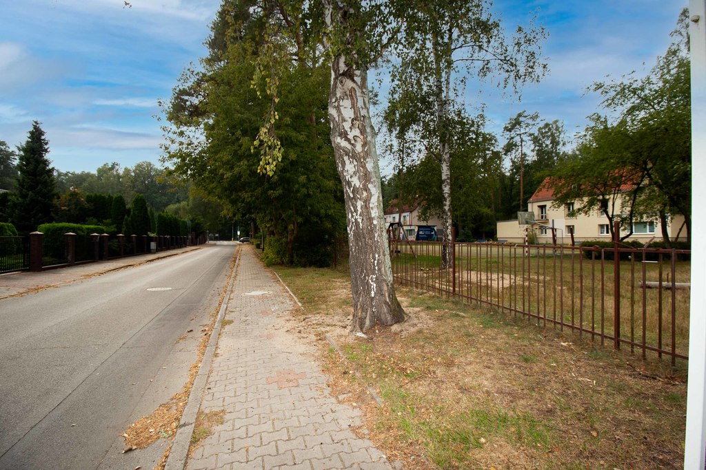 Rewelacyjna działka budowlana w Policach (2)