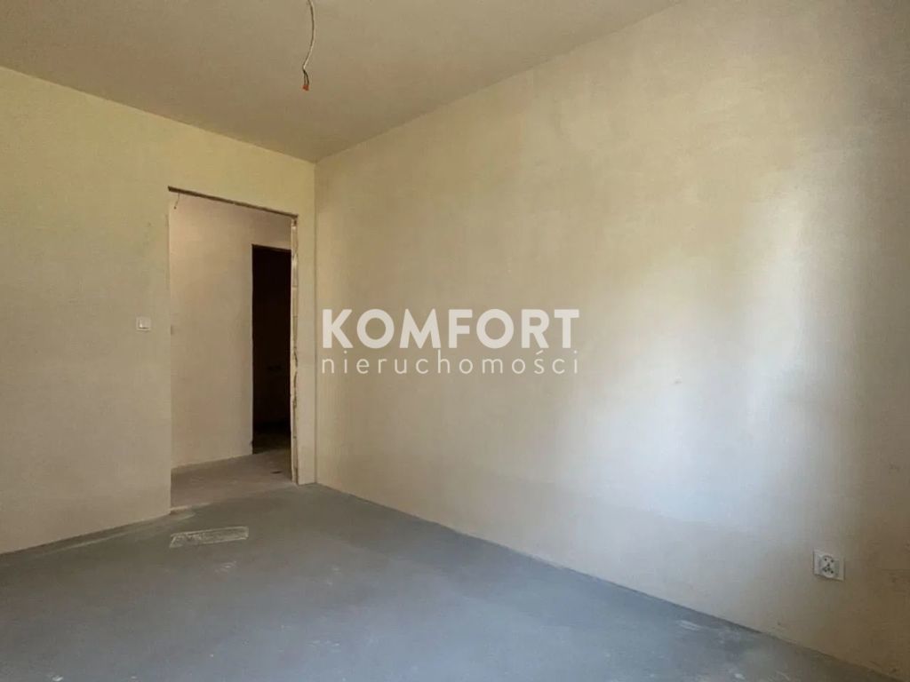 APARTAMENT 3 POKOJE,GARAŻ, BULVARY ODRZAŃSKIE 2023 (2)