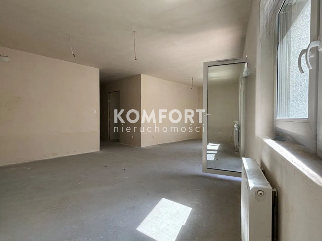 APARTAMENT 3 POKOJE,GARAŻ, BULVARY ODRZAŃSKIE 2023 (3)