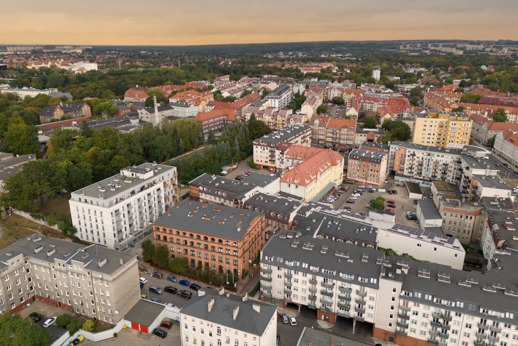 Mieszkanie dwupokojowe w centrum z tarasem. (18)