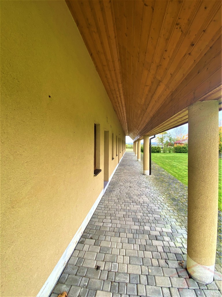 Okazja! Dom 143 M2, apartamenty, działka 4000 M2 (6)