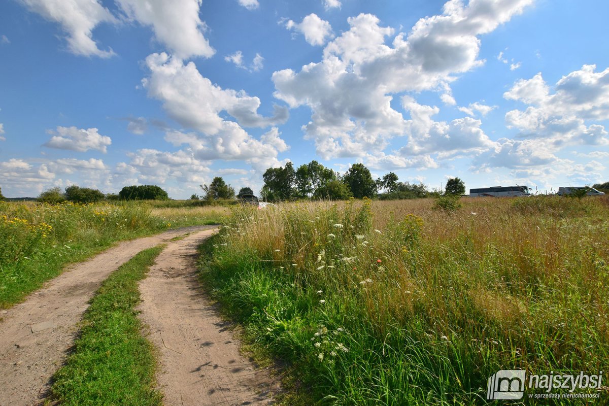 Trzebiatów - okolica, działki 11 km od morza! (1)