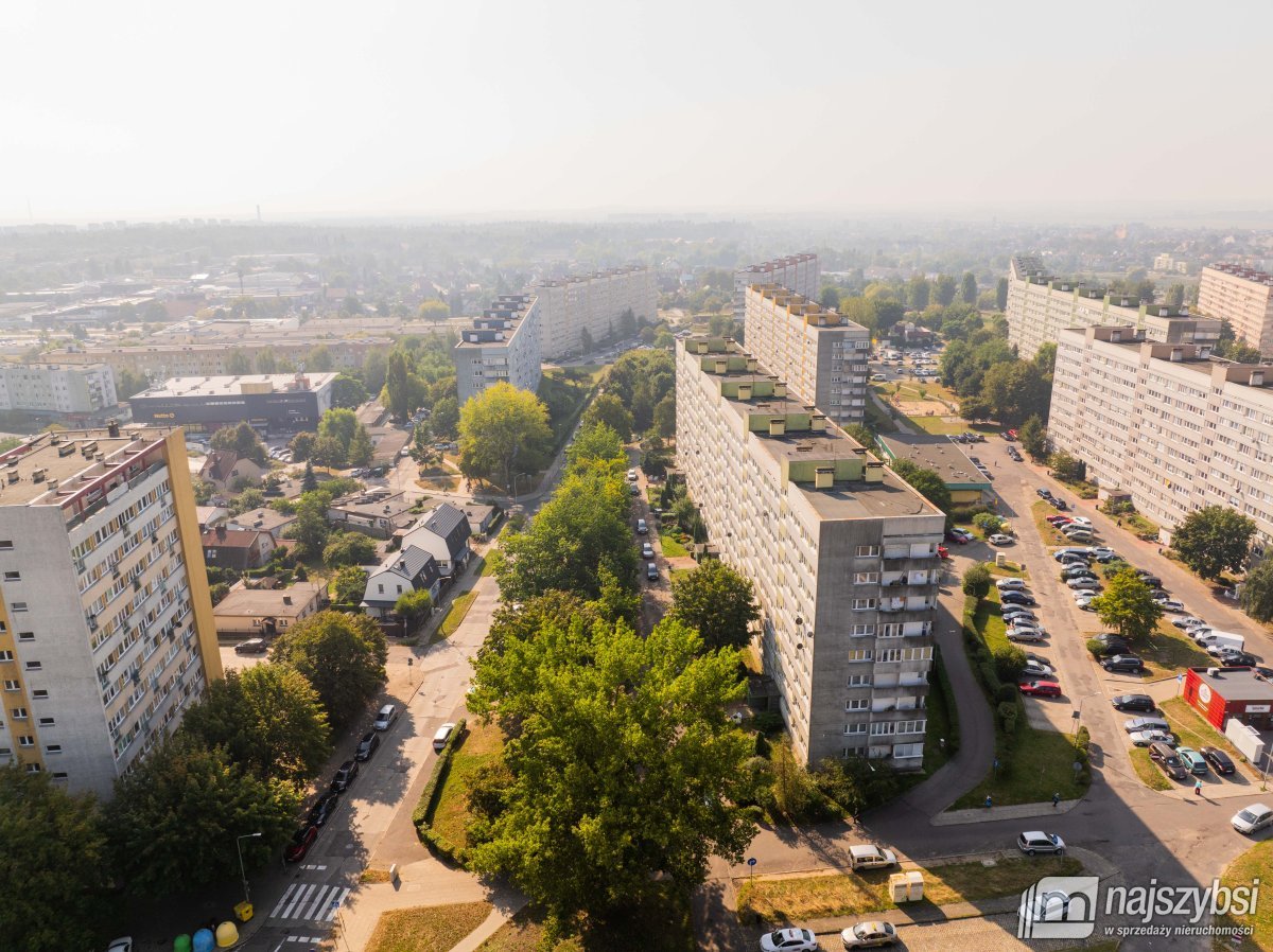 Szczecin - jasne mieszkanie 3-pokojowe do remontu (3)