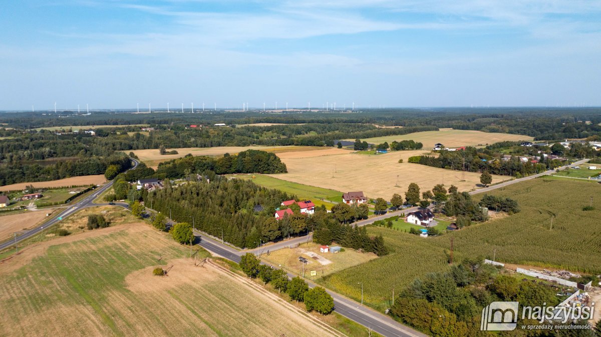 Gościno - działka pod dzierżawę przy drodze głównej (7)