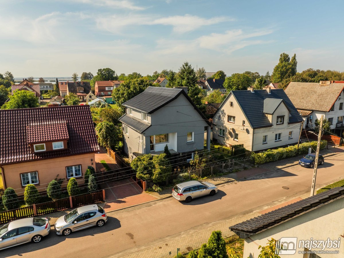 Stepnica- dom wolnostojący w bardzo dobrej lokaliz (2)