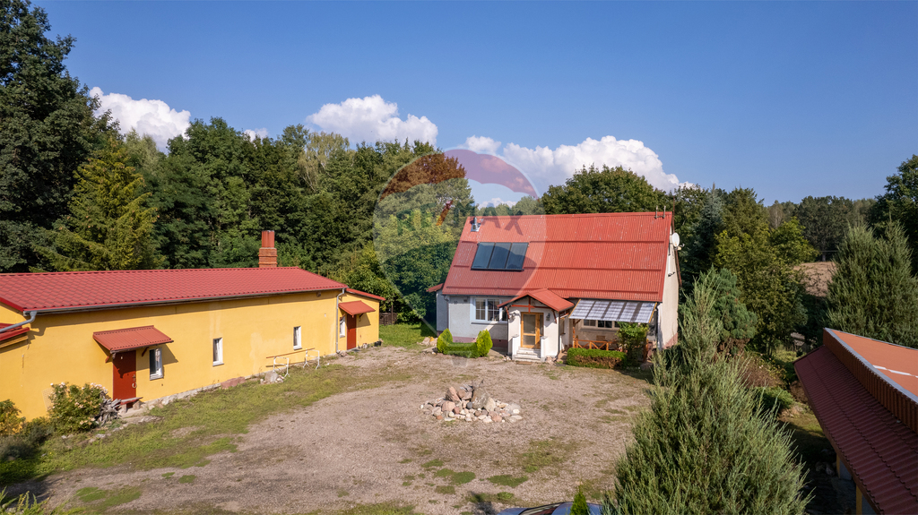 Dom blisko jeziora – przestrzeń, cisza, natura! (1)