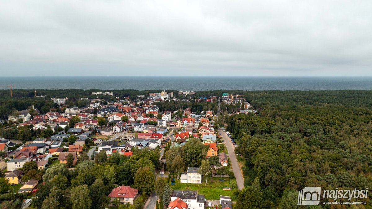 Międzywodzie- dochodowy pensjonat nad morzem (20)