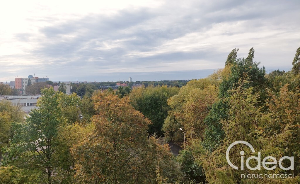 Os. Arkońskie 4 pokoje, balkon. (1)