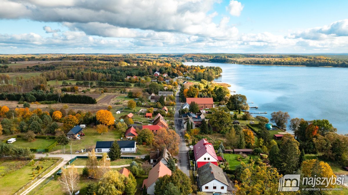 Piława- dom, pensjonat z widokiem na jezioro.  (4)