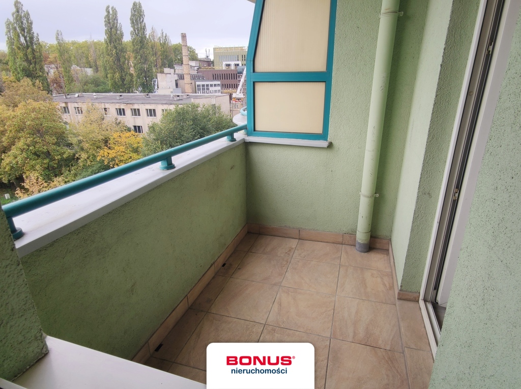 2 pokoje -  balkon - osobna kuchnia (6)