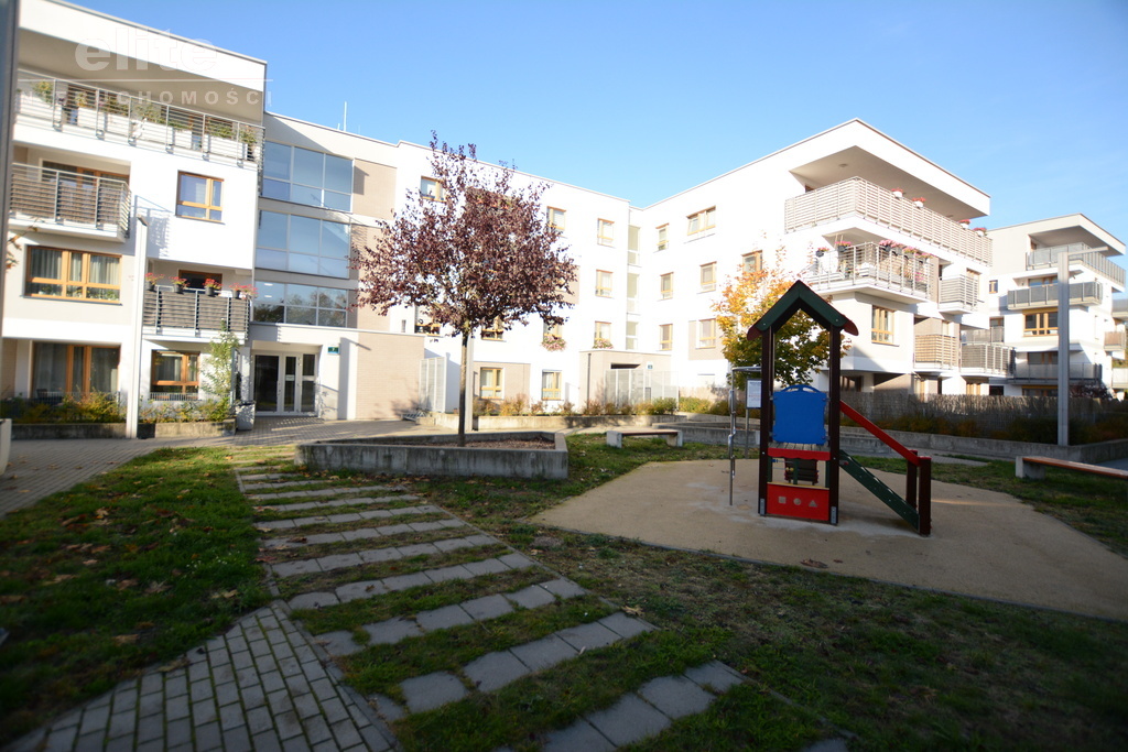 Apartament 2pok z piwnicą i 1 m. parkingowym (13)