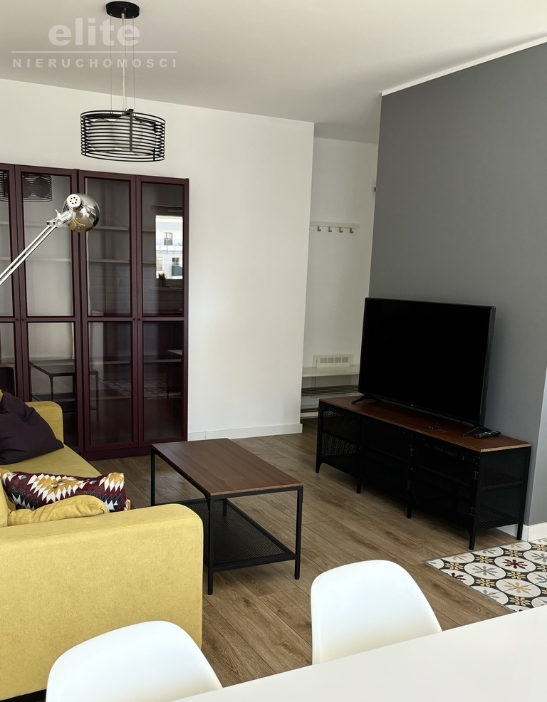 Apartament 2pok z piwnicą i 1 m. parkingowym (7)