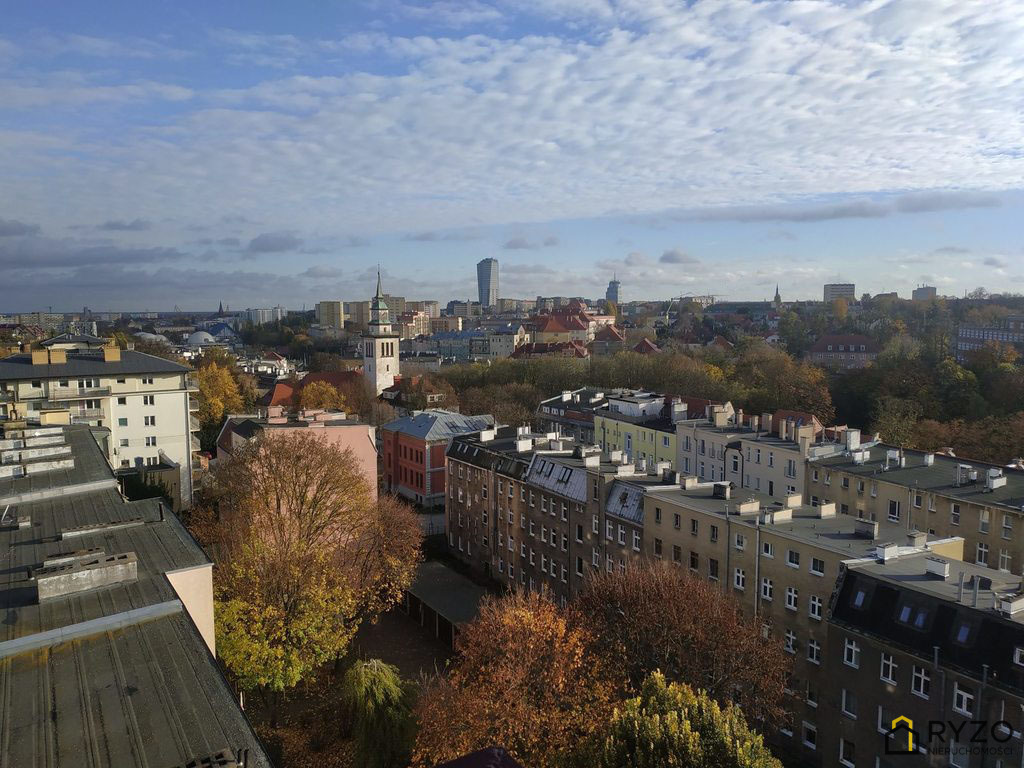 Mieszkanie 3 pokojowe z balkonem. Winda. Piwnica. (1)