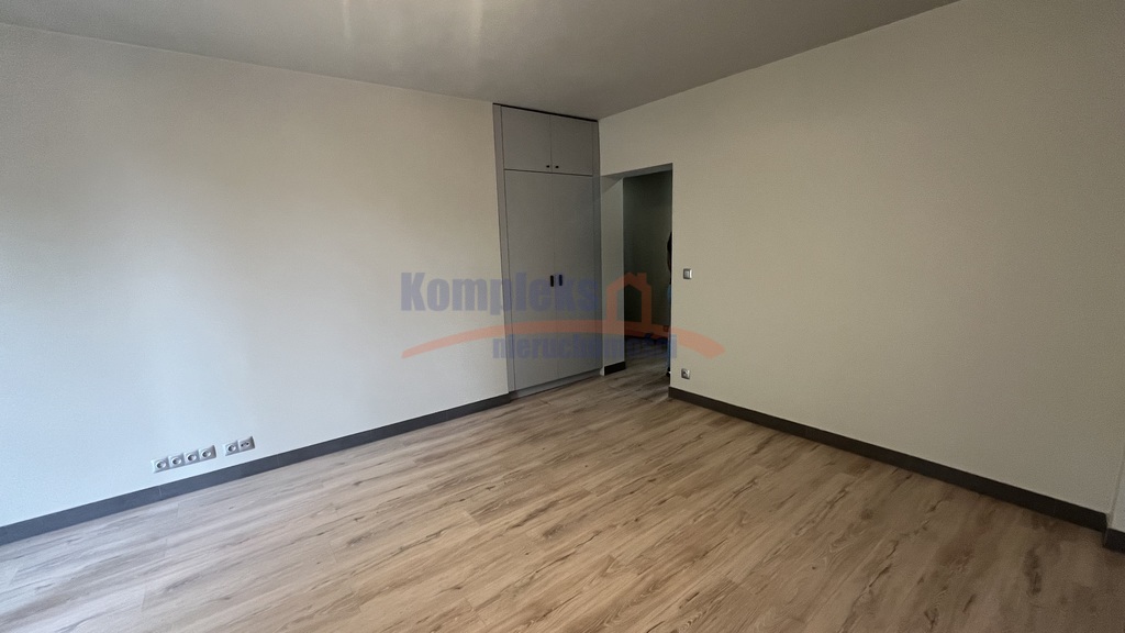 Pogodno - 2 pokoje, balkon -po kapitalnym remoncie (15)