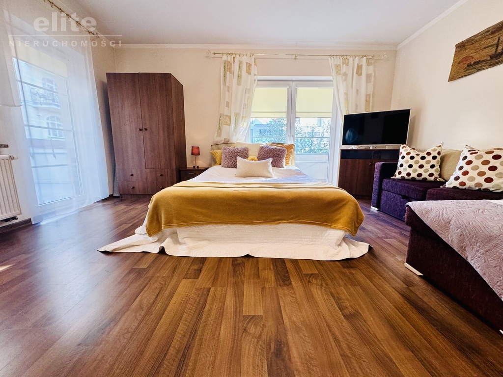 Apartament blisko promenady z dużym tarasem (5)