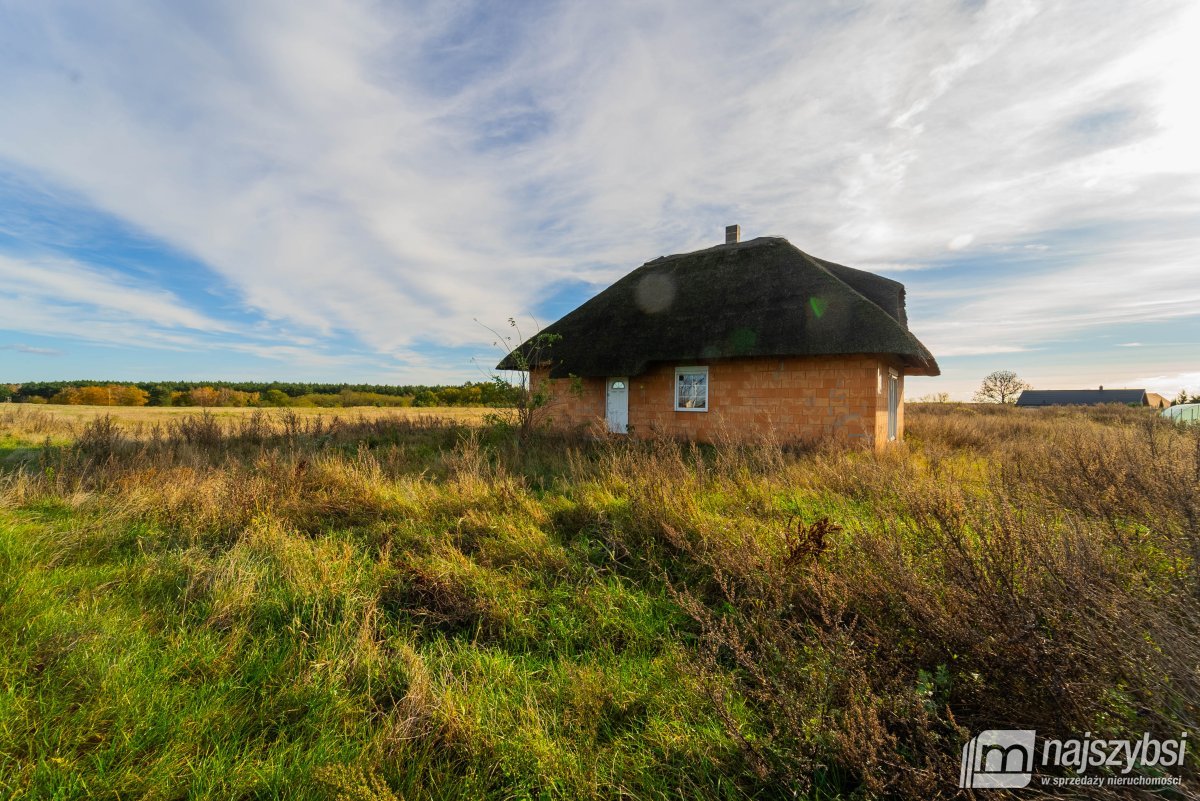 Skoszewo- klimatyczny dom nieopodal zalewu

 (23)