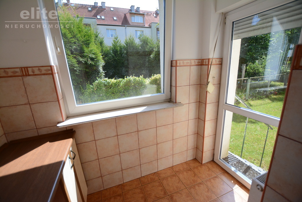 Pogodno 2 pokojowe mieszkanie z ogrodem 40m2 (10)