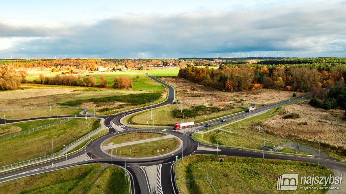 DZIAŁKA INWESTYCYJNA PRZY A6 W KOŁOBRZEGU (2)