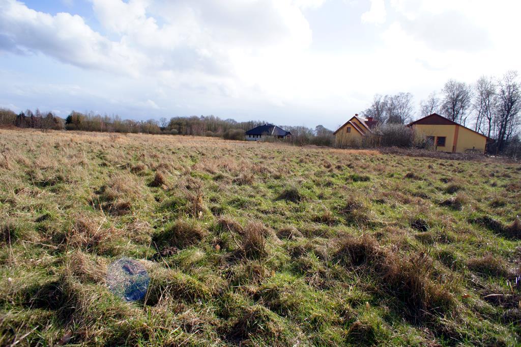 Działka rolno-budowlana o pow. 1073 m 2 (1)