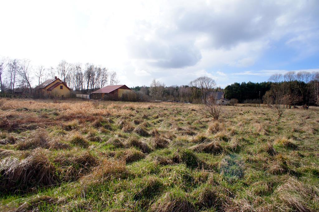 Działka rolno-budowlana o pow. 1073 m 2 (9)