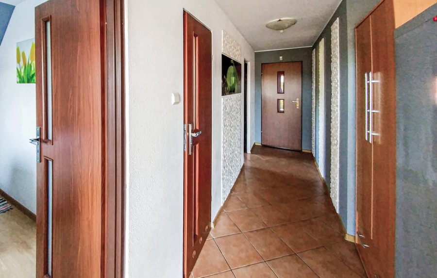 Dom gotowy na turystów - 4 apartamenty (13)