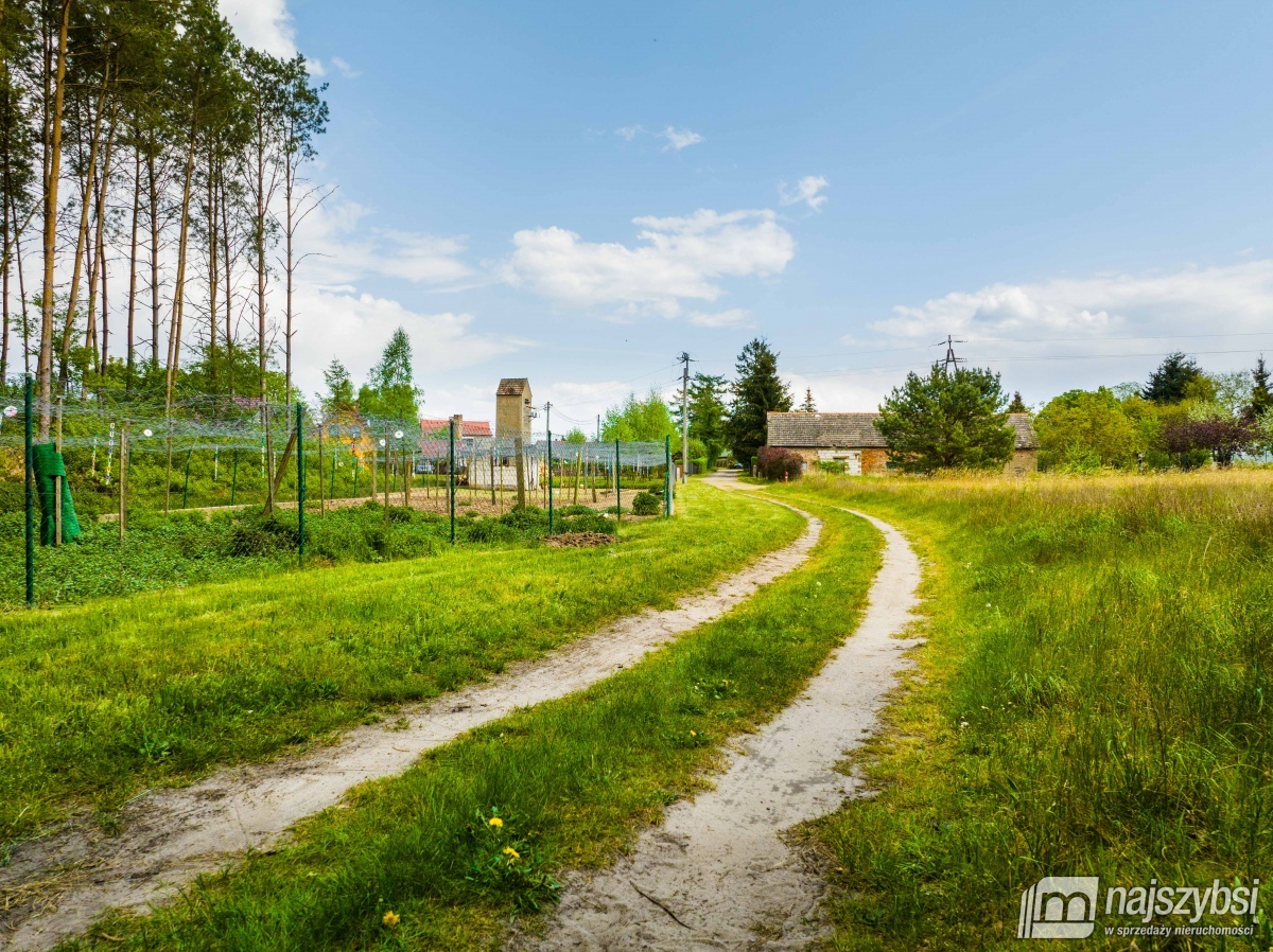 Działka 0,7637 ha blisko jeziora. Przybiernów  (5)