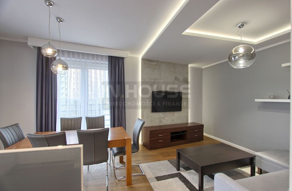 Atrakcyjne 3 pokoje w Apartamentowcu (3)